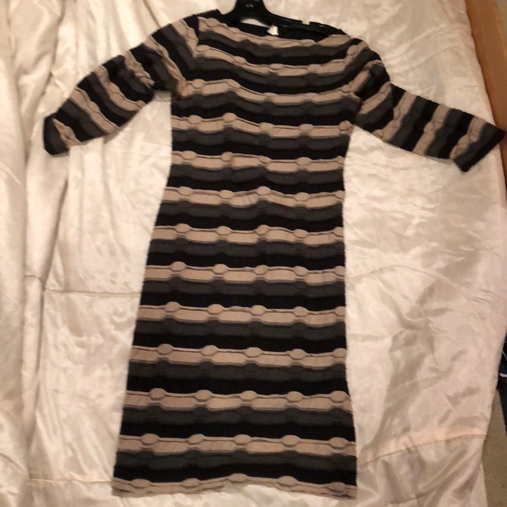 Searle Knit dress. Wool,viscose, elastic.